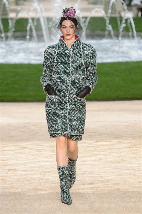 défilé chanel octobre 2018|MARDI 2 OCTOBRE DÉFILÉ PRINTEMPS.